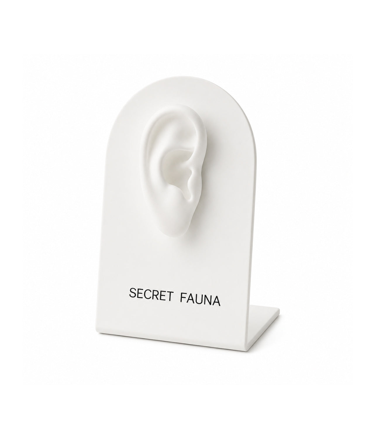 The White Ear Frame