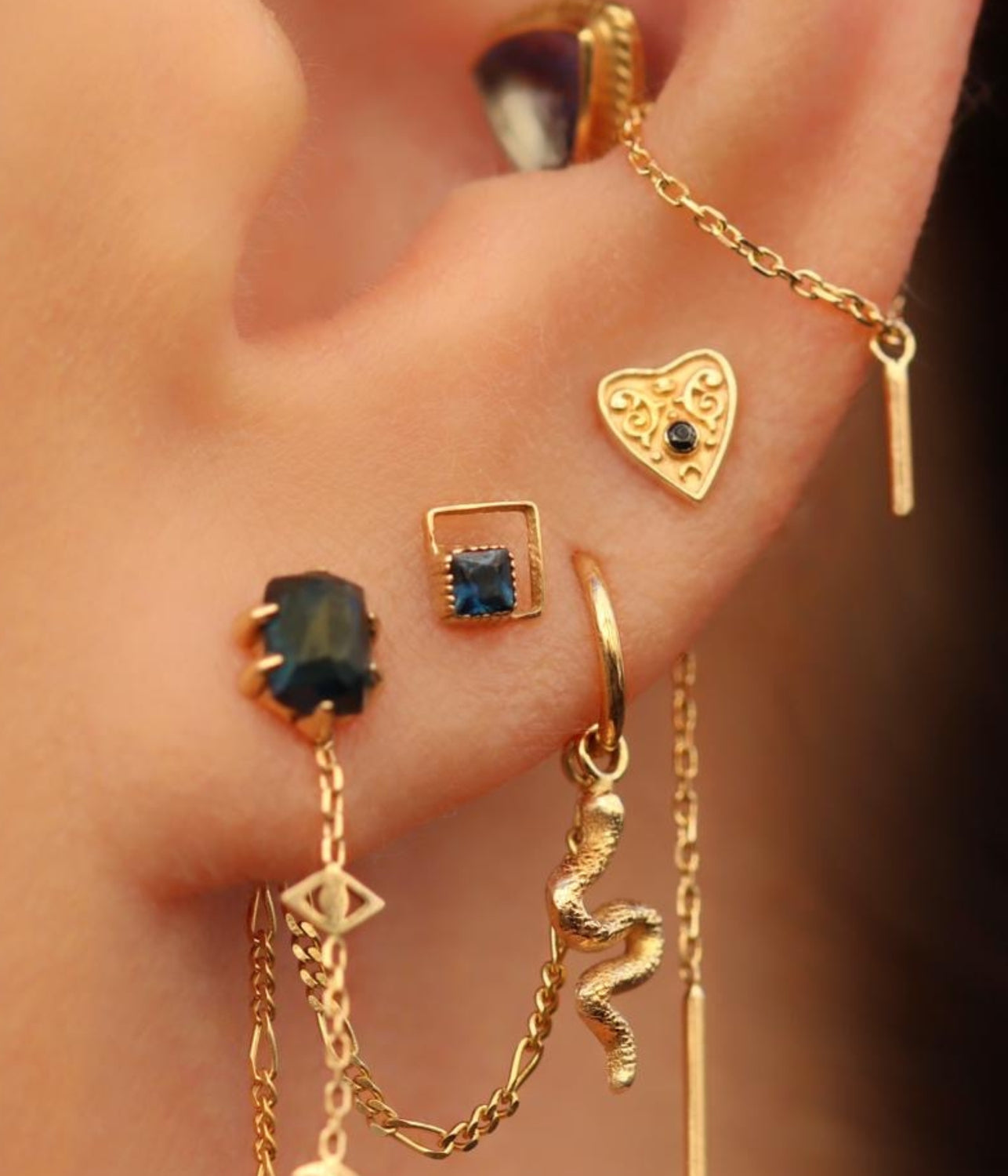 The Boa Charm